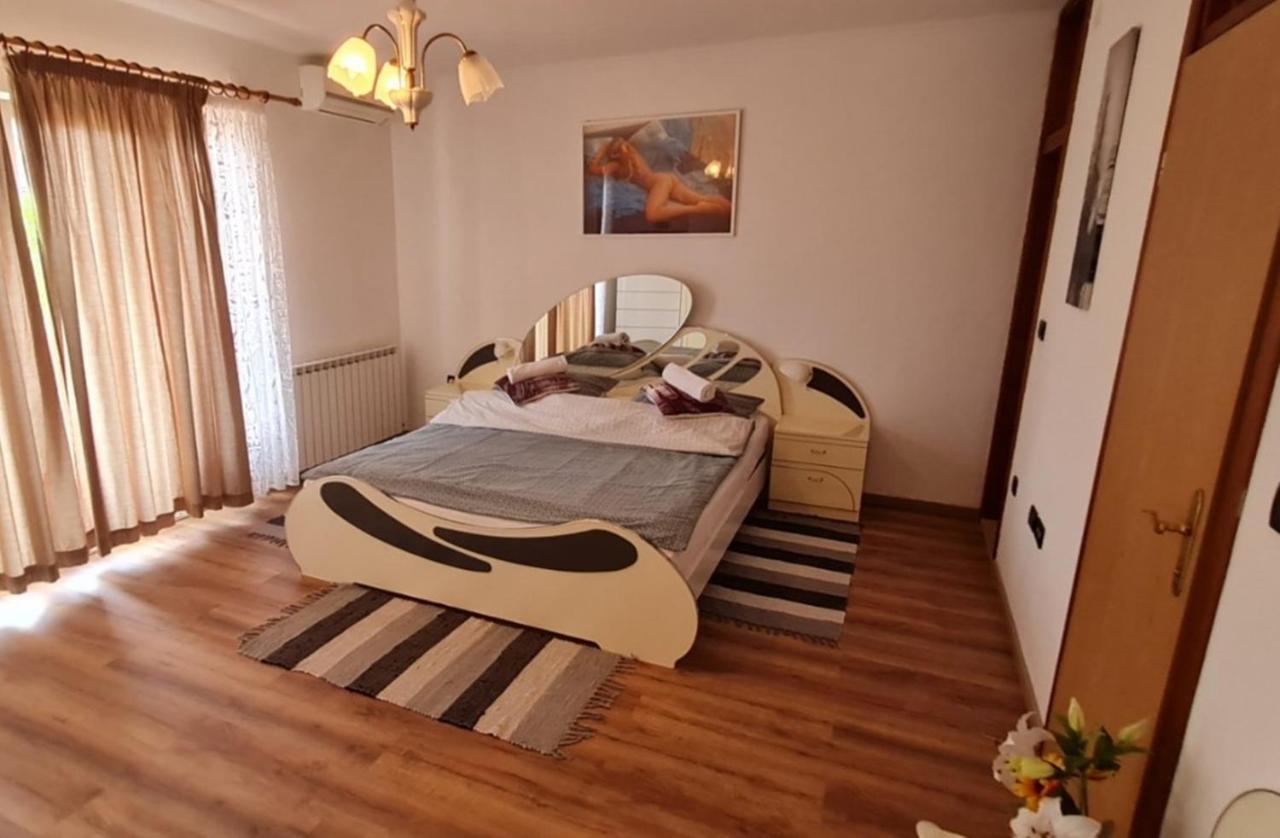 Guest House Casa Mia - Rooms & Apartments Rovinj Exterior foto