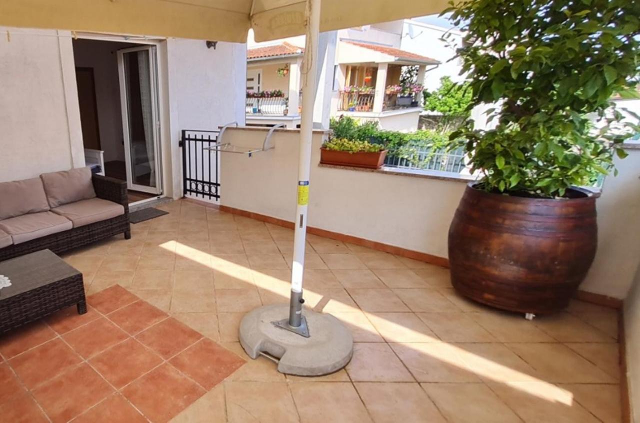 Guest House Casa Mia - Rooms & Apartments Rovinj Exterior foto